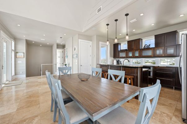 Dining room, Interior, Kitchen, Pendant Lights, Recessed Lighting