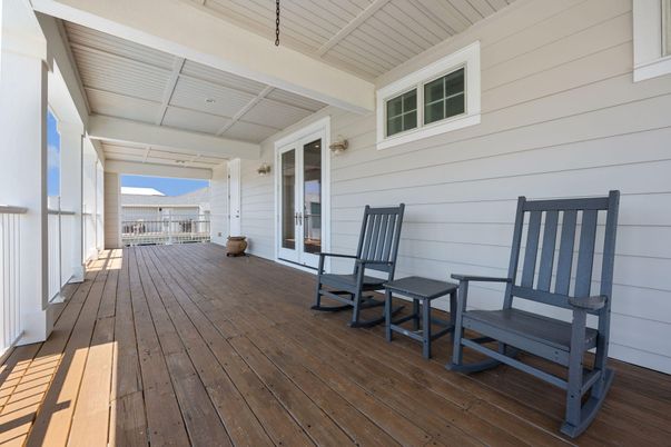 Exterior, Wood Texture Flooring