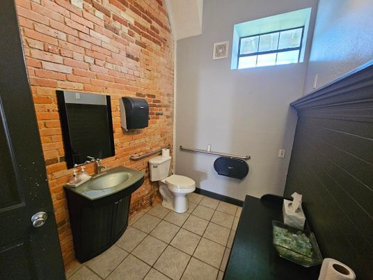Bathroom, Dual Sink Vanities, Interior, Stone Walls