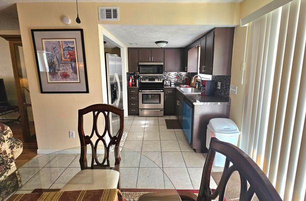 Interior, Kitchen, Pendant Lights, Stainless Steel Appliances