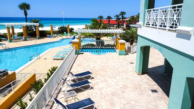Exterior, Pool, Water