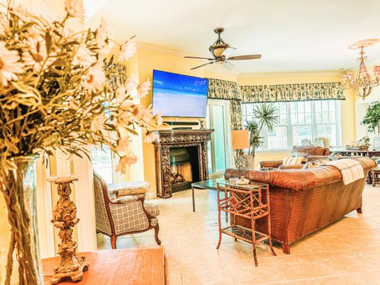 Chandelier, Fireplace, Interior, Living room