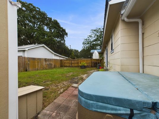 Backyard, Exterior, Hot Tub