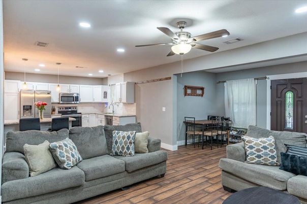 Dining room, Interior, Kitchen, Living room, Pendant Lights, Recessed Lighting, Stainless Steel Appliances, Wood Texture Flooring