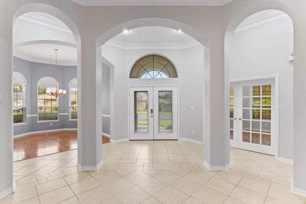 Chandelier, Interior, Recessed Lighting