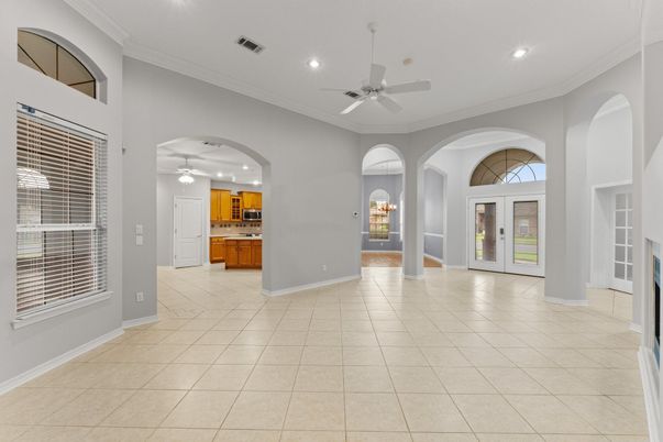 Empty room, Interior, Recessed Lighting