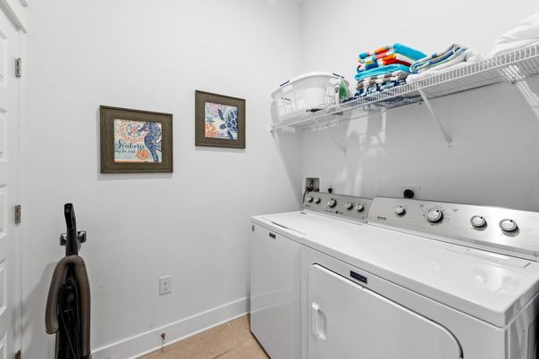 Interior, Washer