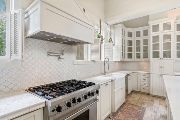 Interior, Kitchen, Stainless Steel Appliances