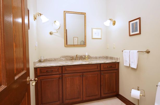 Bathroom, Interior