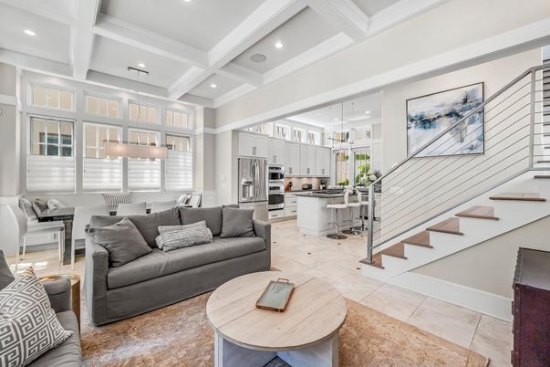 Dining room, Interior, Kitchen, Living room, Pendant Lights, Recessed Lighting, Stainless Steel Appliances