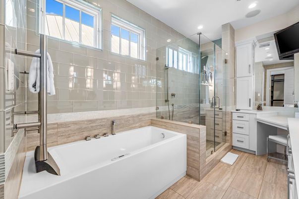 Bathroom, Free Standing Baths, Glass Shower, Interior, Recessed Lighting