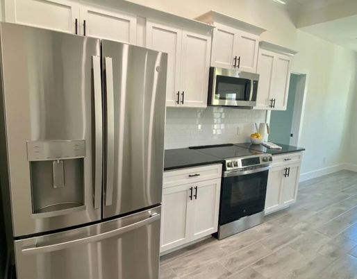 Interior, Kitchen, Stainless Steel Appliances, Wood Texture Flooring