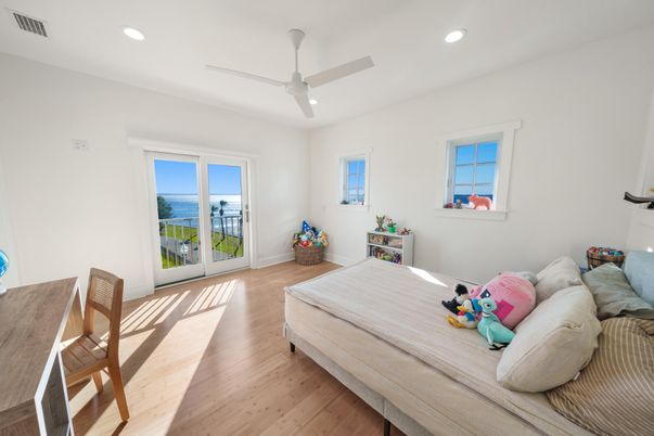 Bedroom, Interior, Recessed Lighting, Water, Wood Texture Flooring