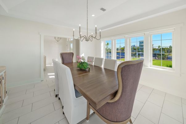 Chandelier, Dining room, Interior, Recessed Lighting, Water