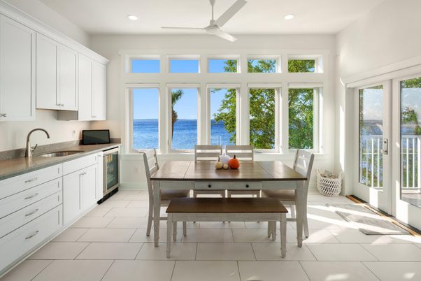 Dining room, Interior, Kitchen, Recessed Lighting, Water