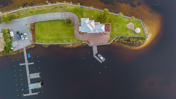 Exterior, Drone