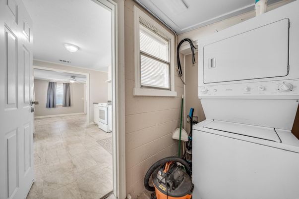 Interior, Utility Closets, Washer
