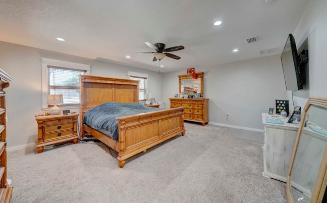 Bedroom, Interior, Recessed Lighting