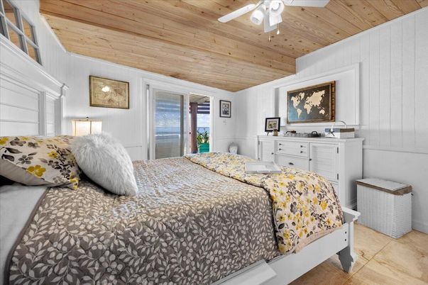 Bedroom, Interior, Wooden Ceilings