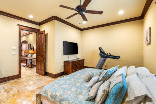 Bedroom, Fitness Equipment, Interior, Recessed Lighting