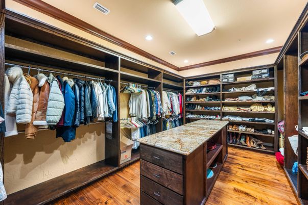 Interior, Recessed Lighting, Walk-in Closets, Wood Texture Flooring