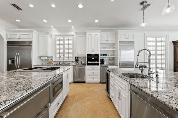 Interior, Kitchen, Pendant Lights, Recessed Lighting, Stainless Steel Appliances