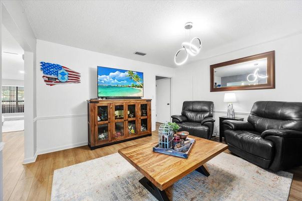 Interior, Living room, Pendant Lights, Wood Texture Flooring
