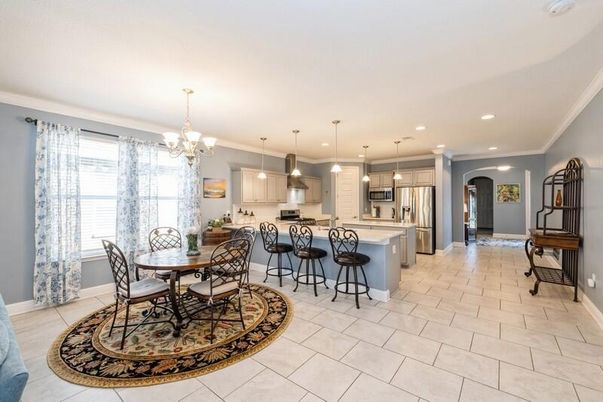 Chandelier, Dining room, Interior, Kitchen, Pendant Lights, Recessed Lighting, Stainless Steel Appliances