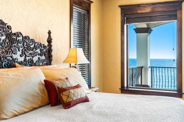 Bedroom, Interior, Water