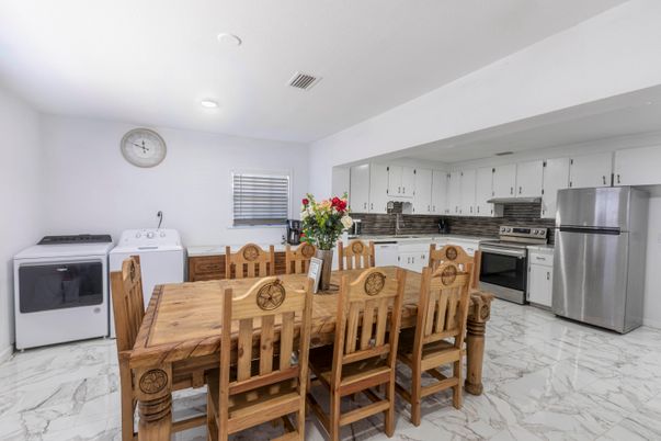 Dining room, Interior, Kitchen, Marble, Recessed Lighting, Washer