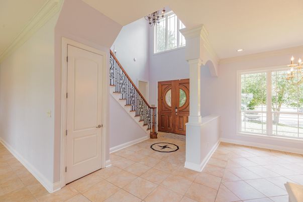 Chandelier, Interior, Recessed Lighting