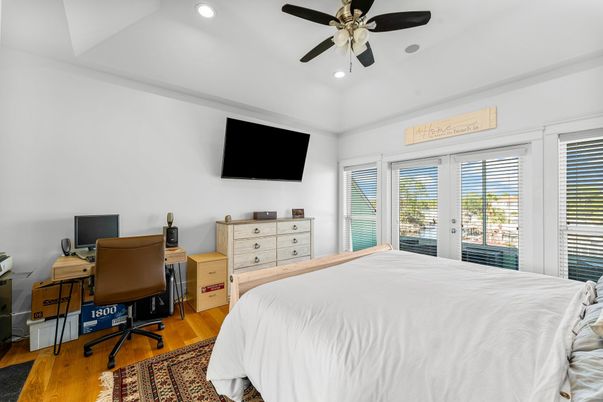 Bedroom, Home Office, Interior, Recessed Lighting, Wood Texture Flooring