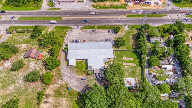 Exterior, Drone