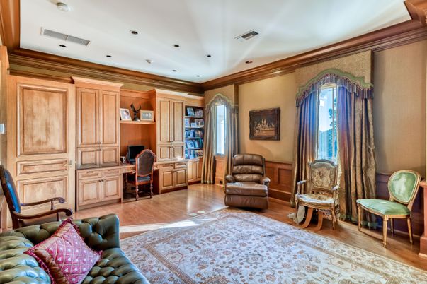Home Office, Interior, Recessed Lighting, Wood Texture Flooring