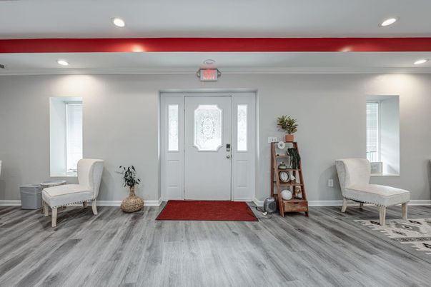 Interior, Recessed Lighting, Wood Texture Flooring