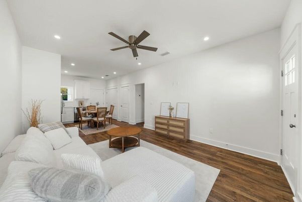 Dining room, Interior, Living room, Recessed Lighting, Wood Texture Flooring