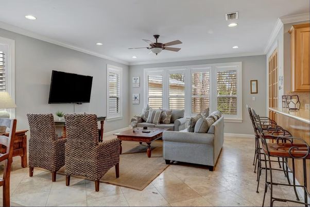 Dining room, Interior, Living room, Recessed Lighting