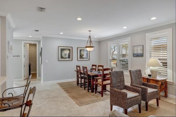 Dining room, Interior, Pendant Lights, Recessed Lighting