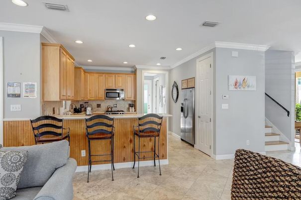 Interior, Kitchen, Recessed Lighting, Washer