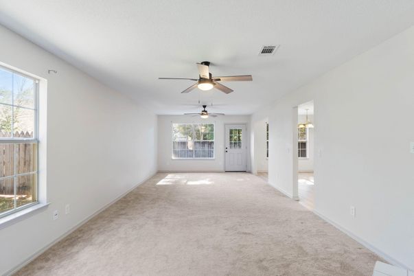 Empty room, Interior, Pendant Lights