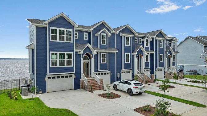 Attached, Exterior, Facade, Water, Rowhouse