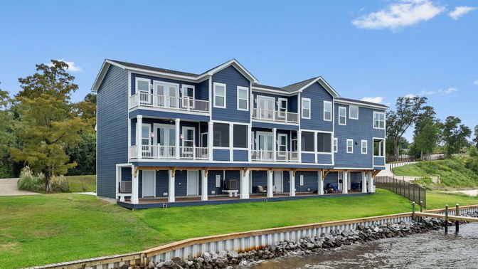 Backyard, Exterior, Facade, Rowhouse