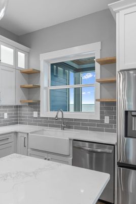 Interior, Kitchen, Stainless Steel Appliances