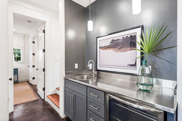 Interior, Kitchen, Pendant Lights, Stainless Steel Appliances