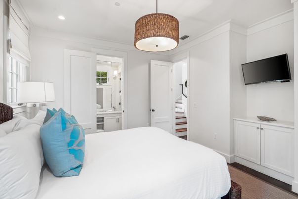 Bedroom, Interior, Pendant Lights, Recessed Lighting
