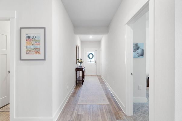 Interior, Recessed Lighting, Wood Texture Flooring