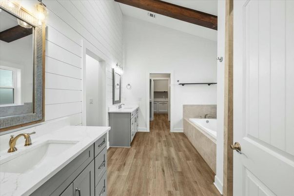 Bathroom, Dual Sink Vanities, Interior, Wood Texture Flooring