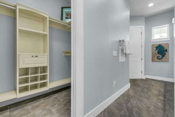 Interior, Recessed Lighting, Walk-in Closets