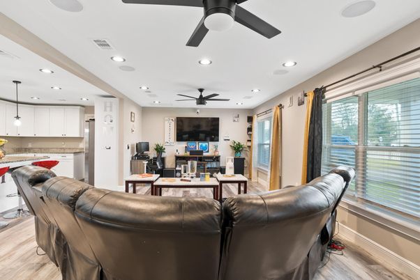 Interior, Kitchen, Living room, Pendant Lights, Recessed Lighting, Wood Texture Flooring