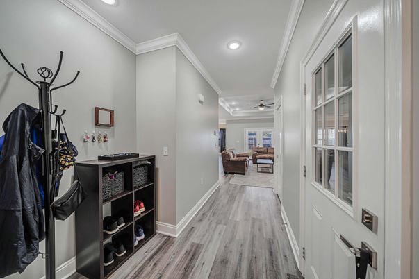 Interior, Recessed Lighting, Wood Texture Flooring